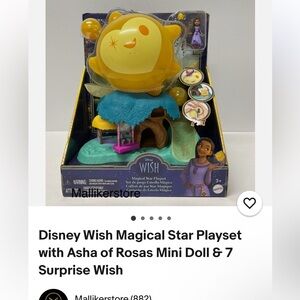 Disney Yellow and Blue Action Figures Playset